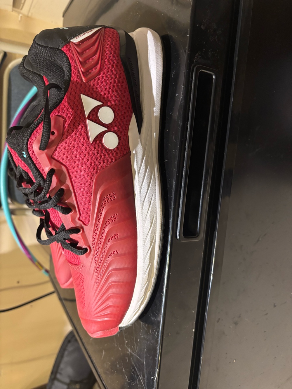 Yonex Men’s Athletic Tennis Shoes - Red / Black